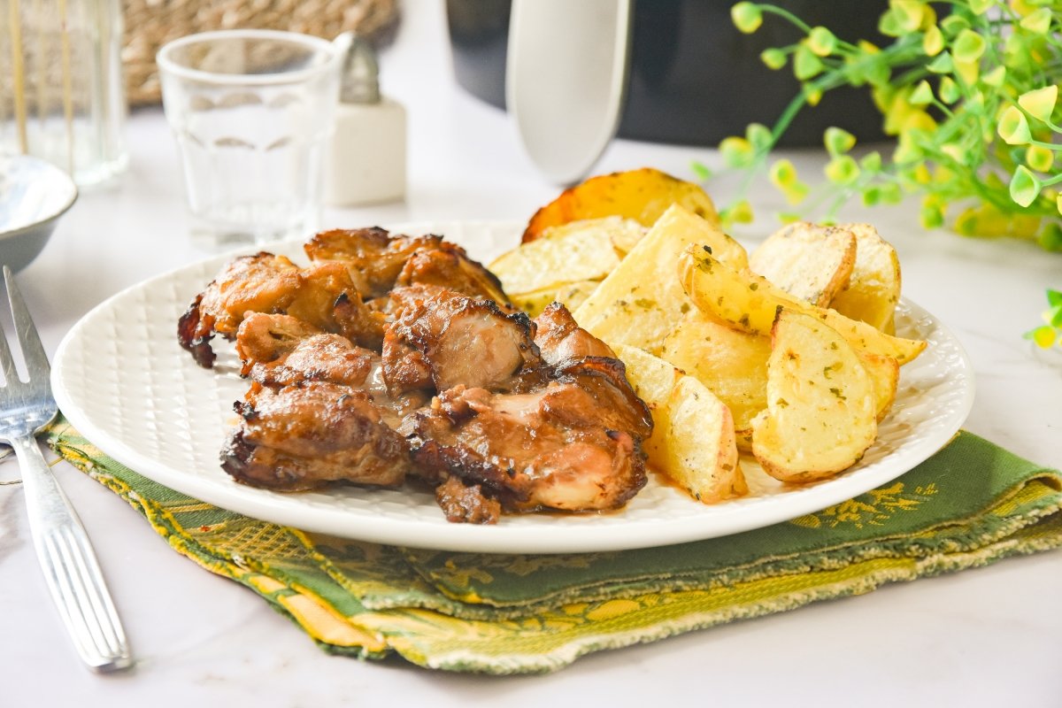 Contramuslos de pollo en freidora de aire caseros