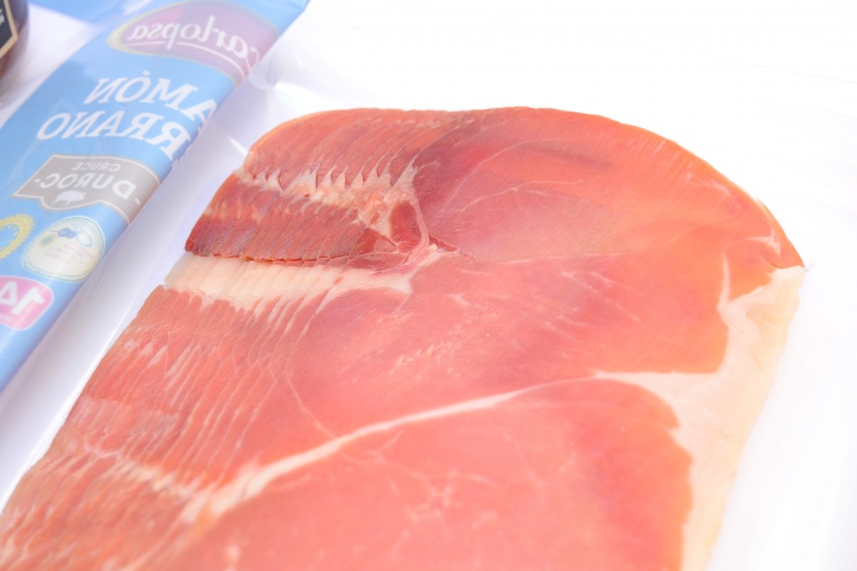 Corte y presentacion del jamón serrano curado Incarlopsa