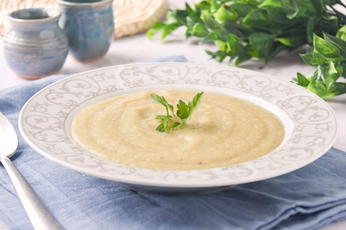 Crema de boletus lista para comer