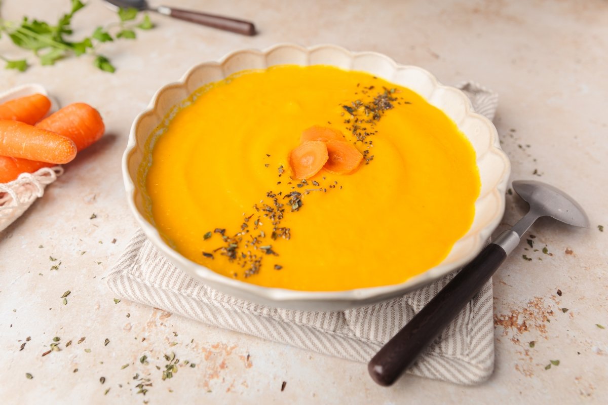 Crema de zanahoria en Thermomix servida