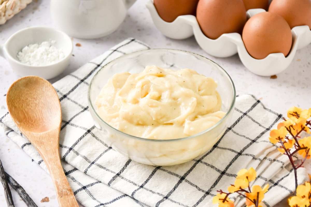 Crema pastelera en microondas casera