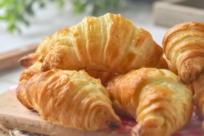 Diferencias entre bollería industrial y casera