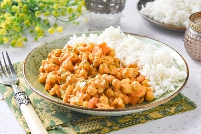 Curry de garbanzos con arroz