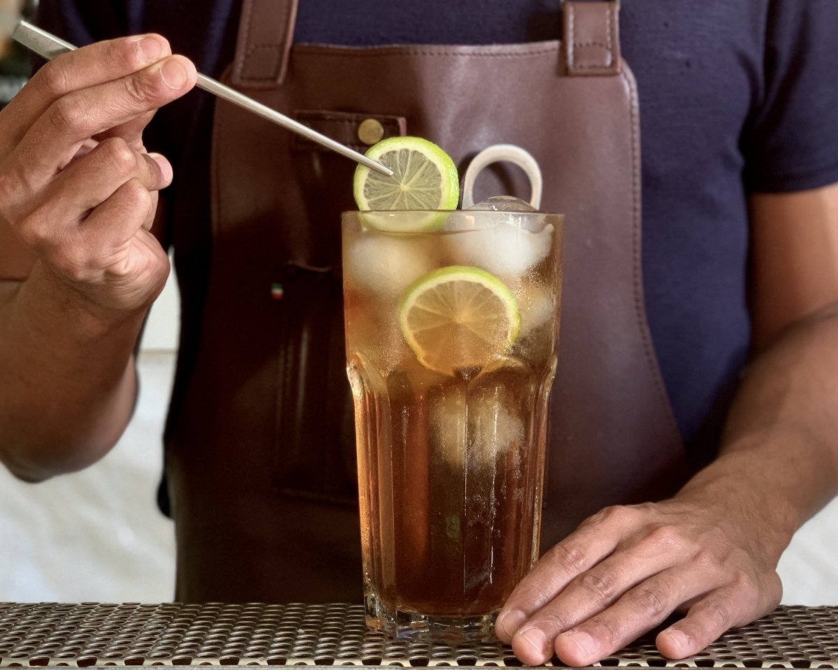 Long Island Iced Tea, el clásico té helado coctelero