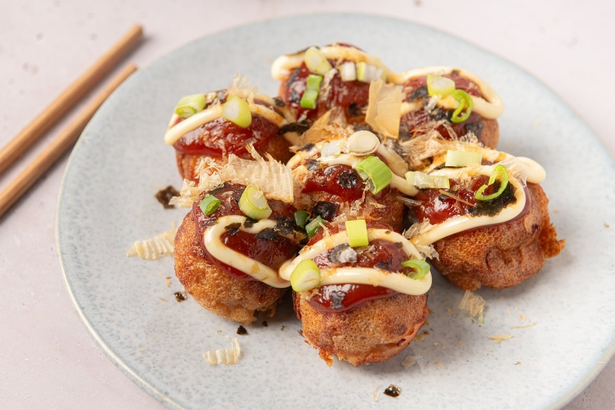 Takoyaki, las auténticas bolitas o buñuelos de pulpo japoneses