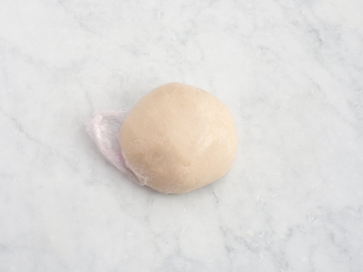 Dejar reposar la masa de las gyozas