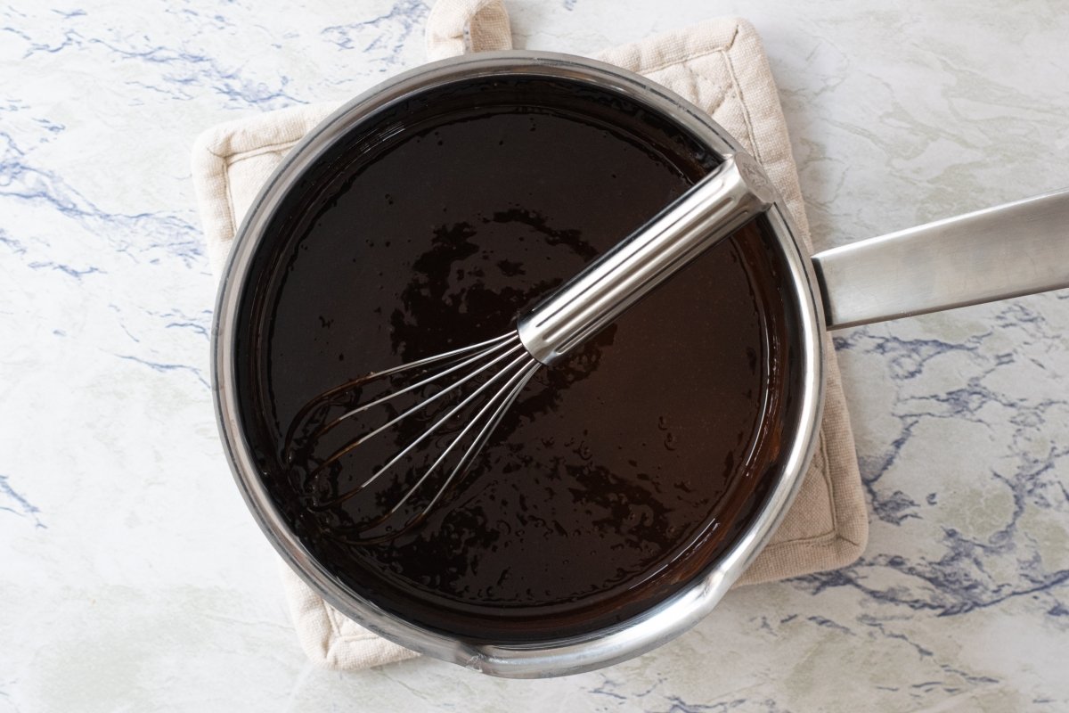 Derretimos el chocolate y la mantequilla del brownie de chocolate