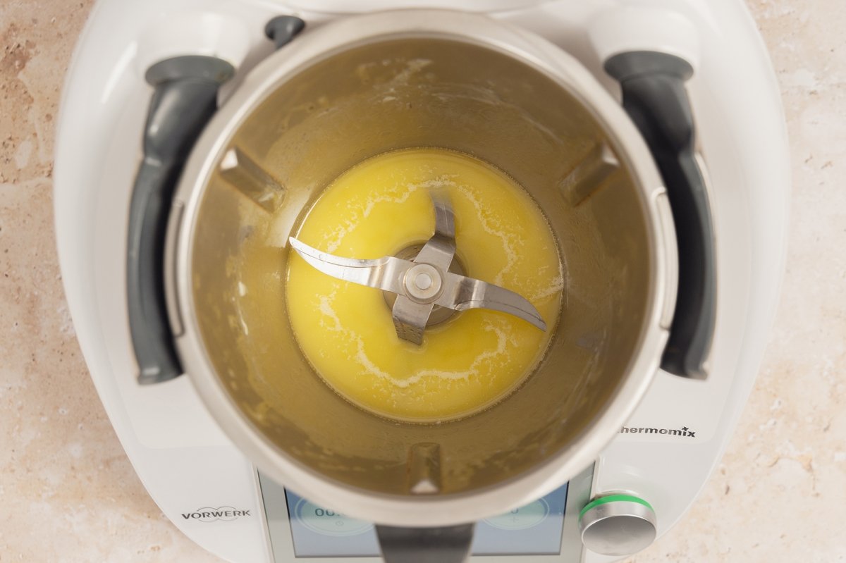 Derretir la mantequilla en Thermomix