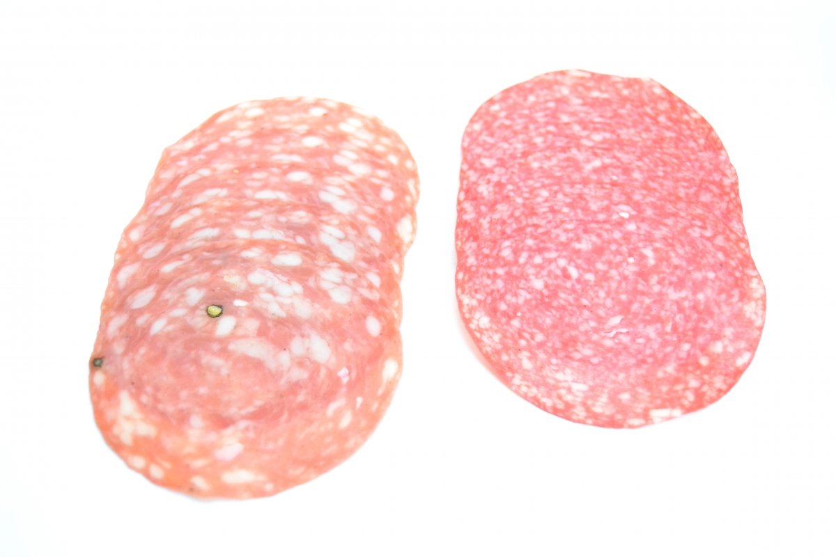 Diferencias entre salchichón y salami apreciables