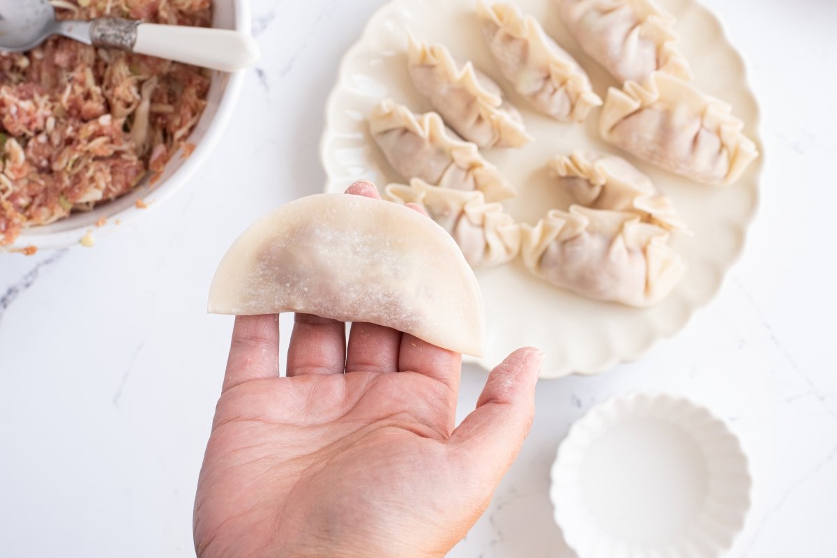 Doblamos las gyozas de cerdo