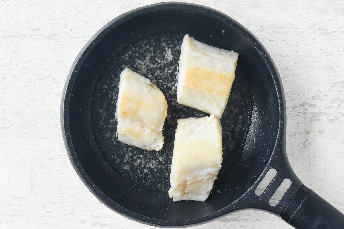 Doramos el bacalao desalado