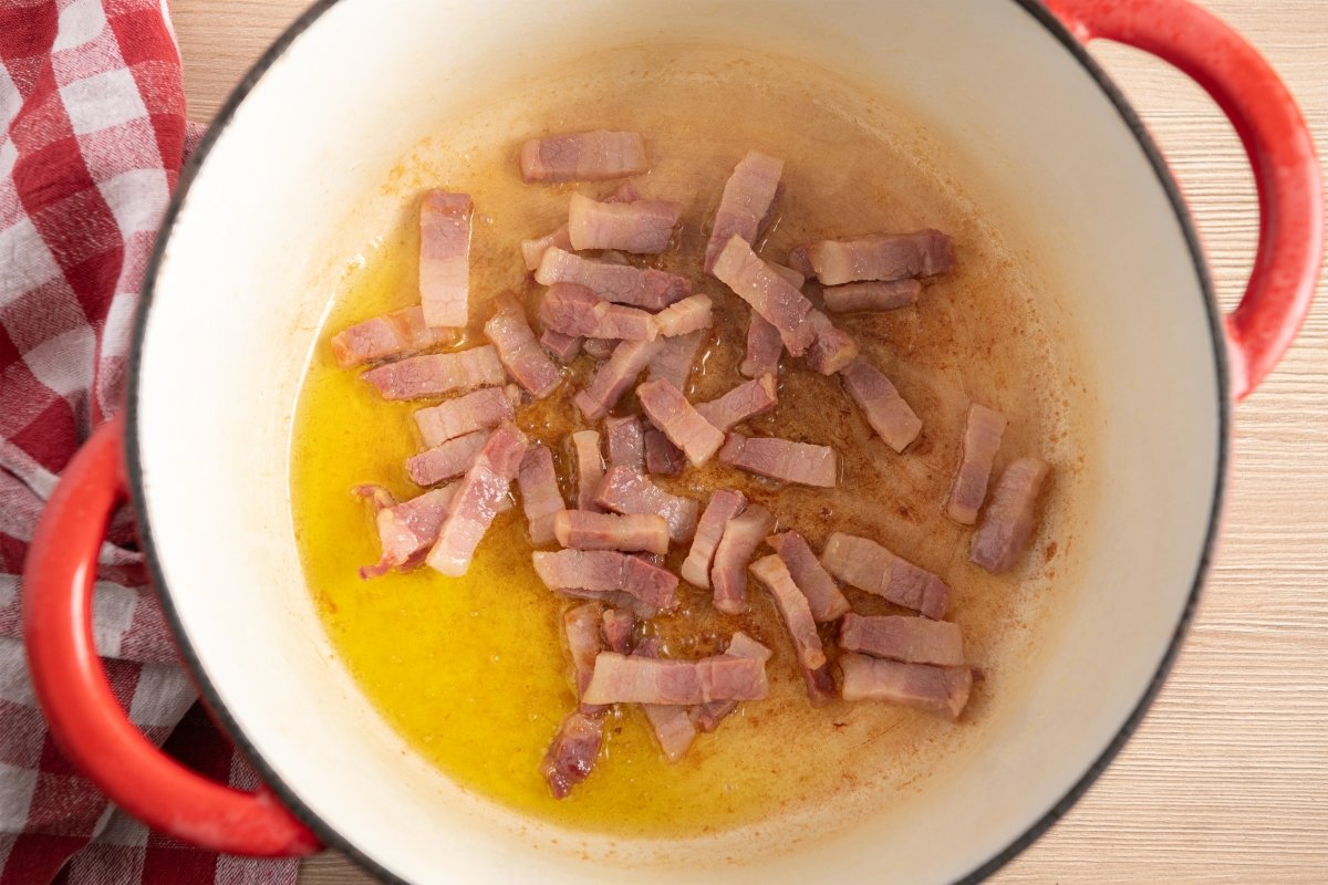 Dorando panceta para el coq au vin