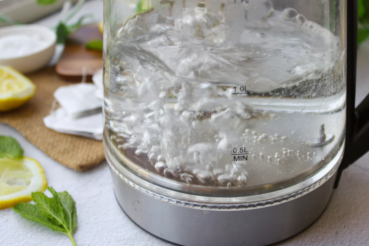 Ebullición del agua para infusionar el té