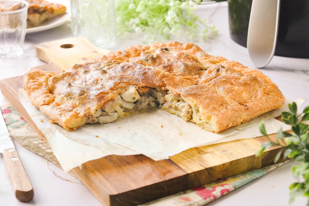 Empanada de pollo casera en freidora de aire