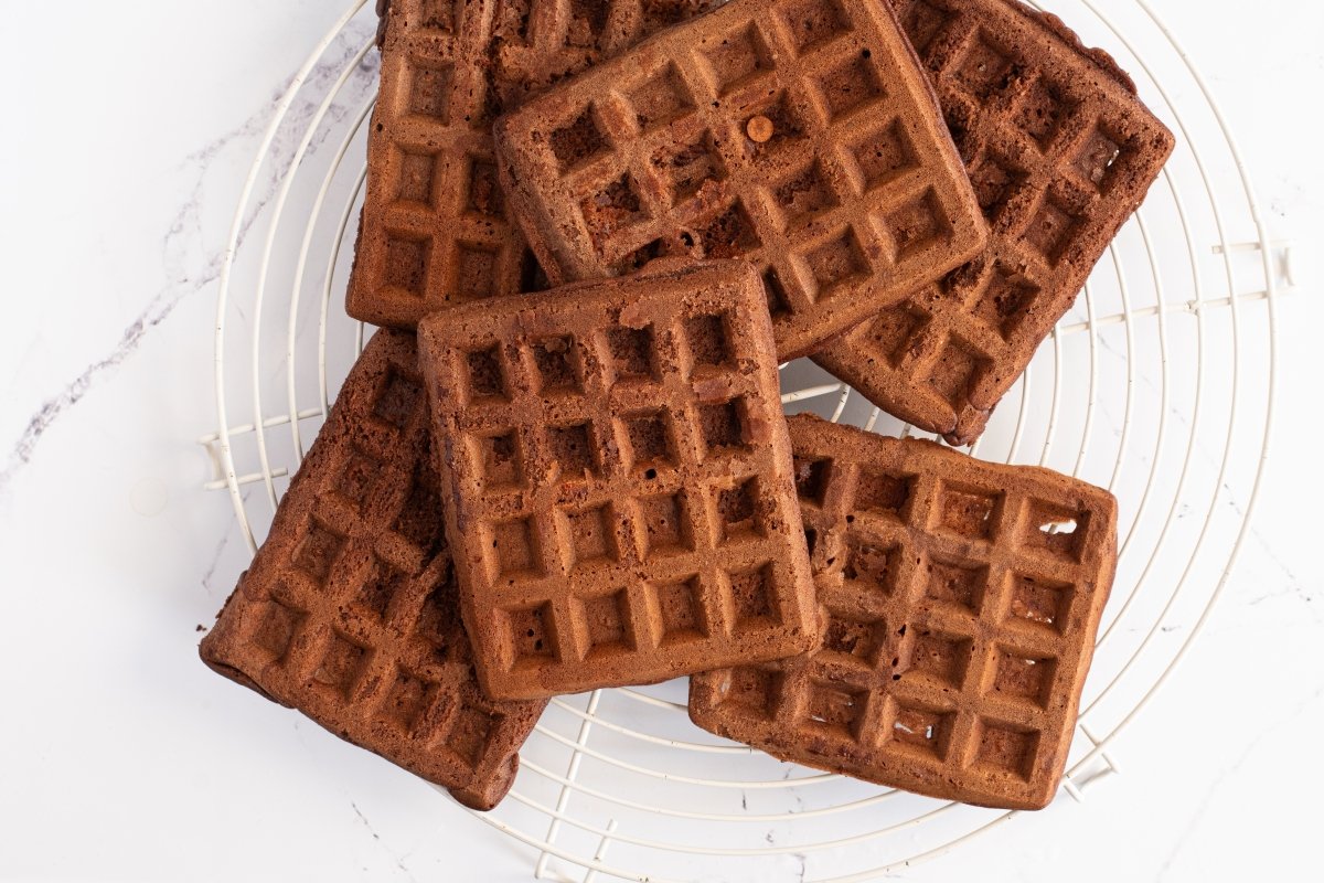 Enfriamos los gofres de chocolate