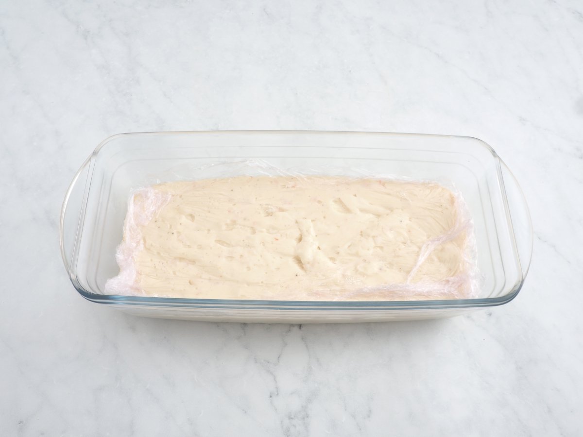 Enfriar la masa de las croquetas de gambas al ajillo