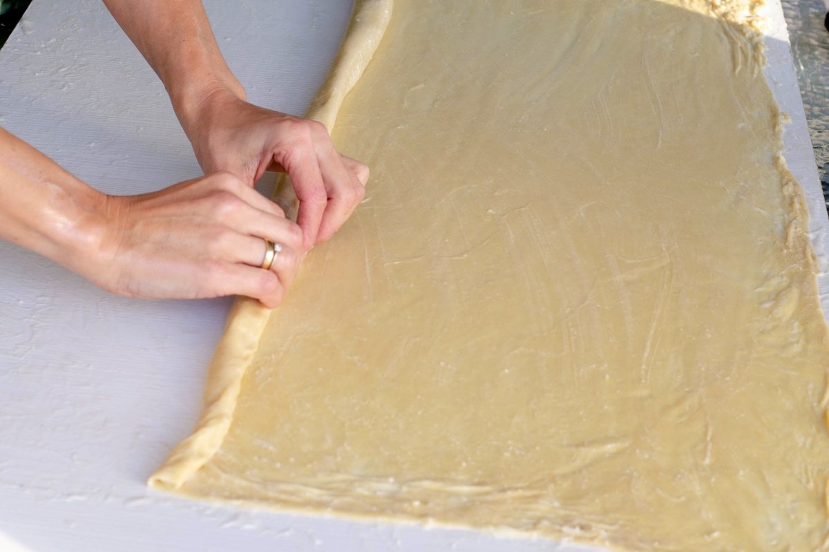 Rolling up the dough for the Mallorcan ensaimada
