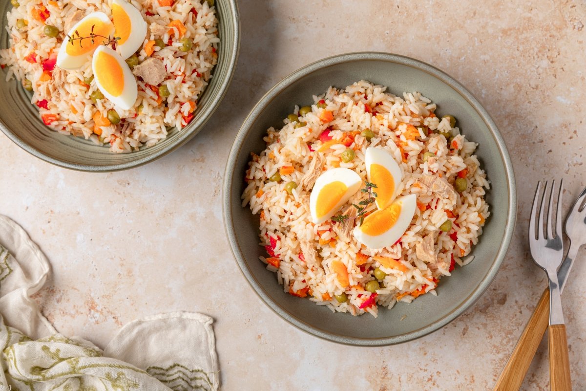 Ensalada de arroz y atún en Thermomix servida