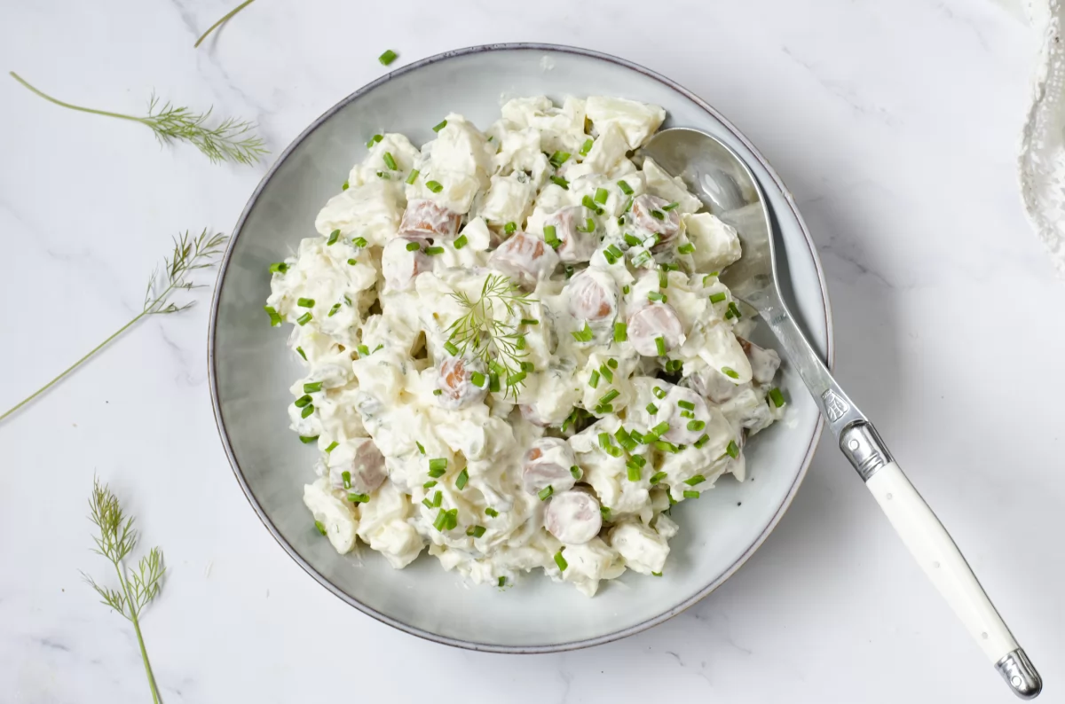 ¿Cómo preparar una deliciosa ensalada de patata alemana?