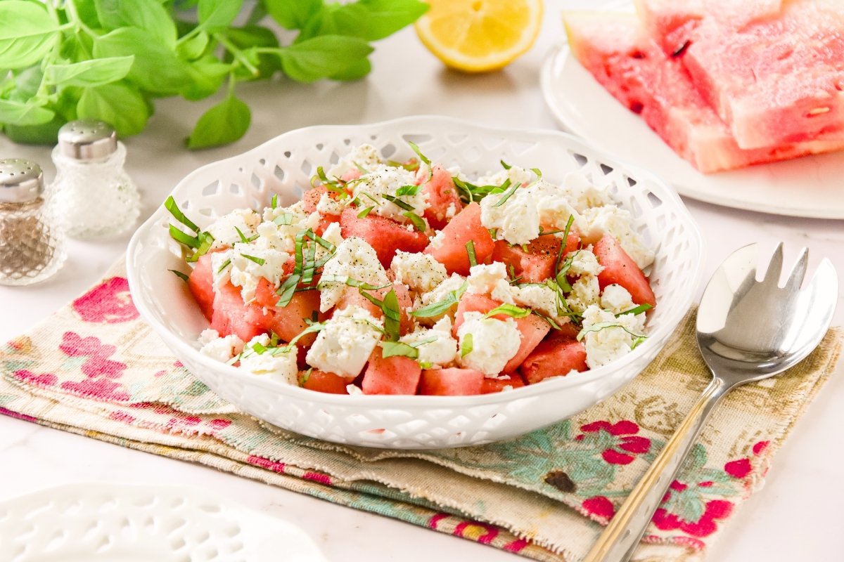 Ensalada de sandía con queso feta