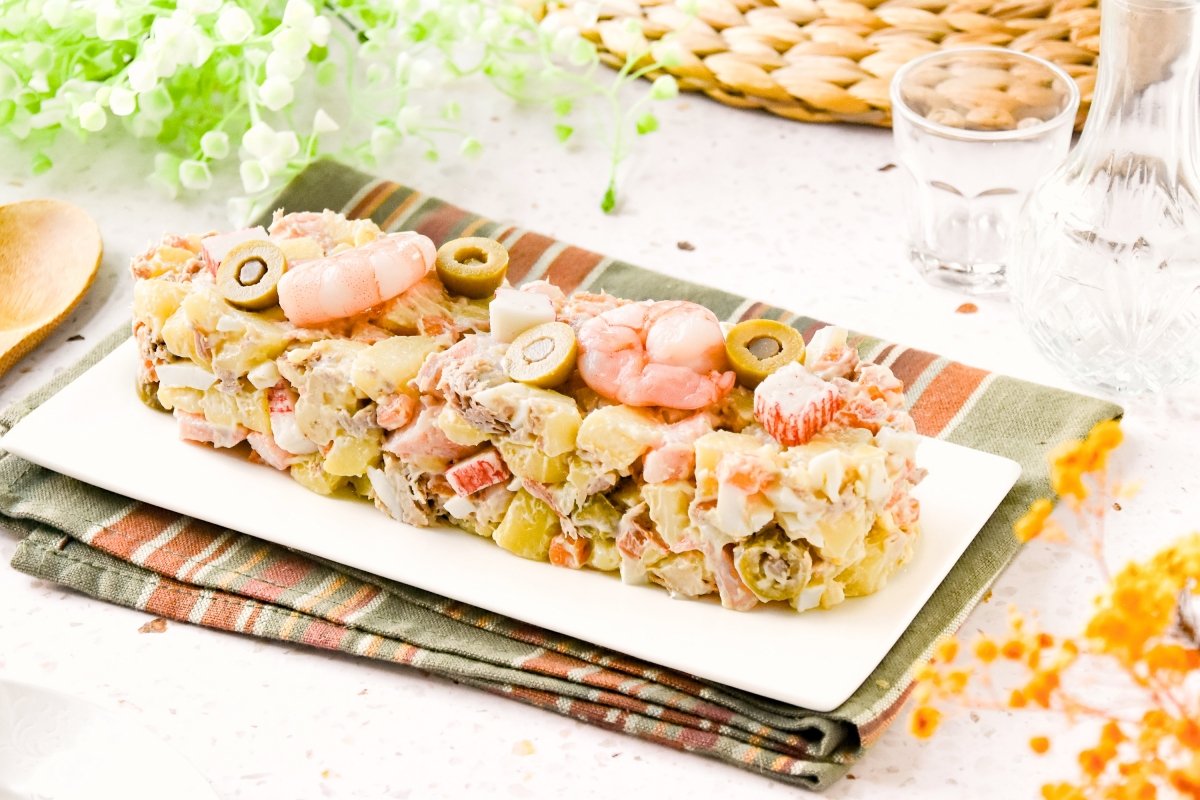 Ensaladilla de marisco casera