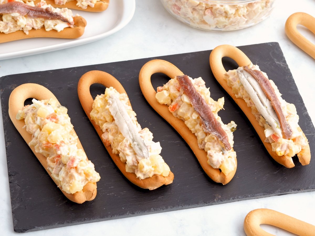 Ensaladilla murciana lista para servir