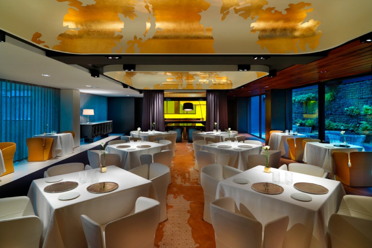 Espacio de Moments Restaurant en el hotel Mandarin Oriental de Barcelona