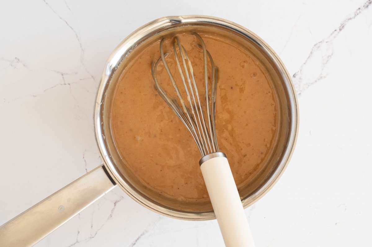 Espesamos el caramelo del caramel shortbread