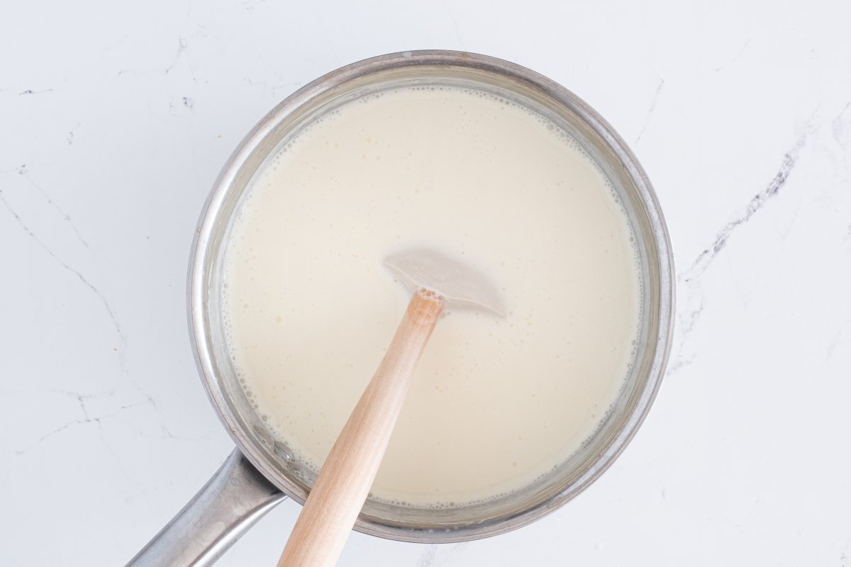 Espesar la mezcla de la tarta