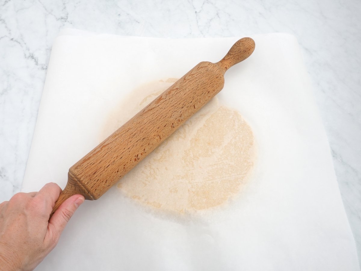 Estirar la masa de las hojaldrinas