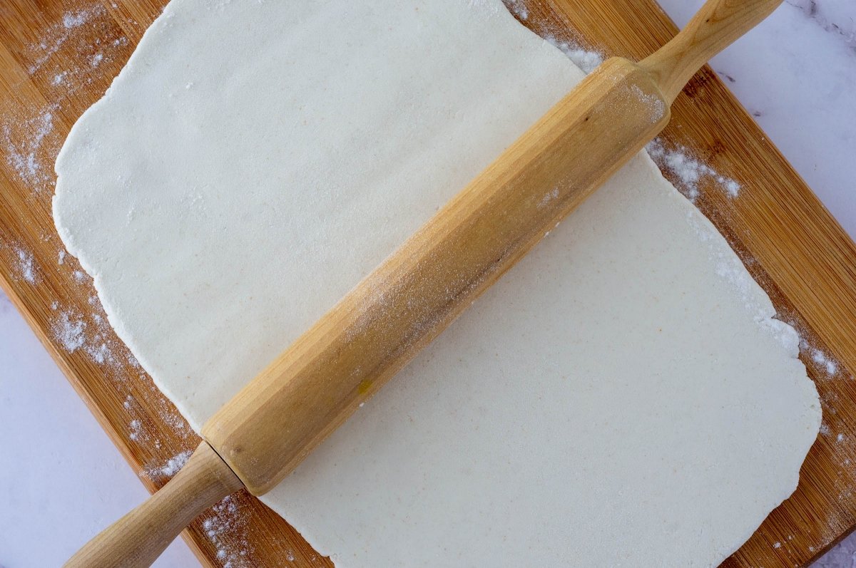 Estirar la masa del hojaldre sin gluten