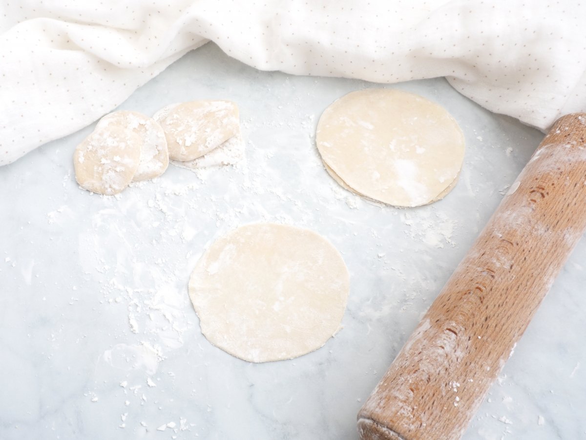 Estirar los discos de masa