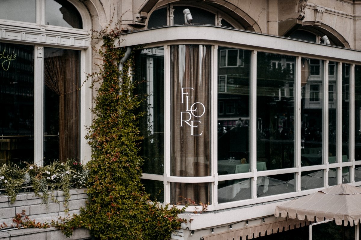 Exterior del restaurante holandés Flore