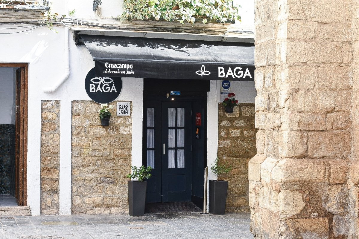 Fachada del restaurante Bagá situado en Jaén