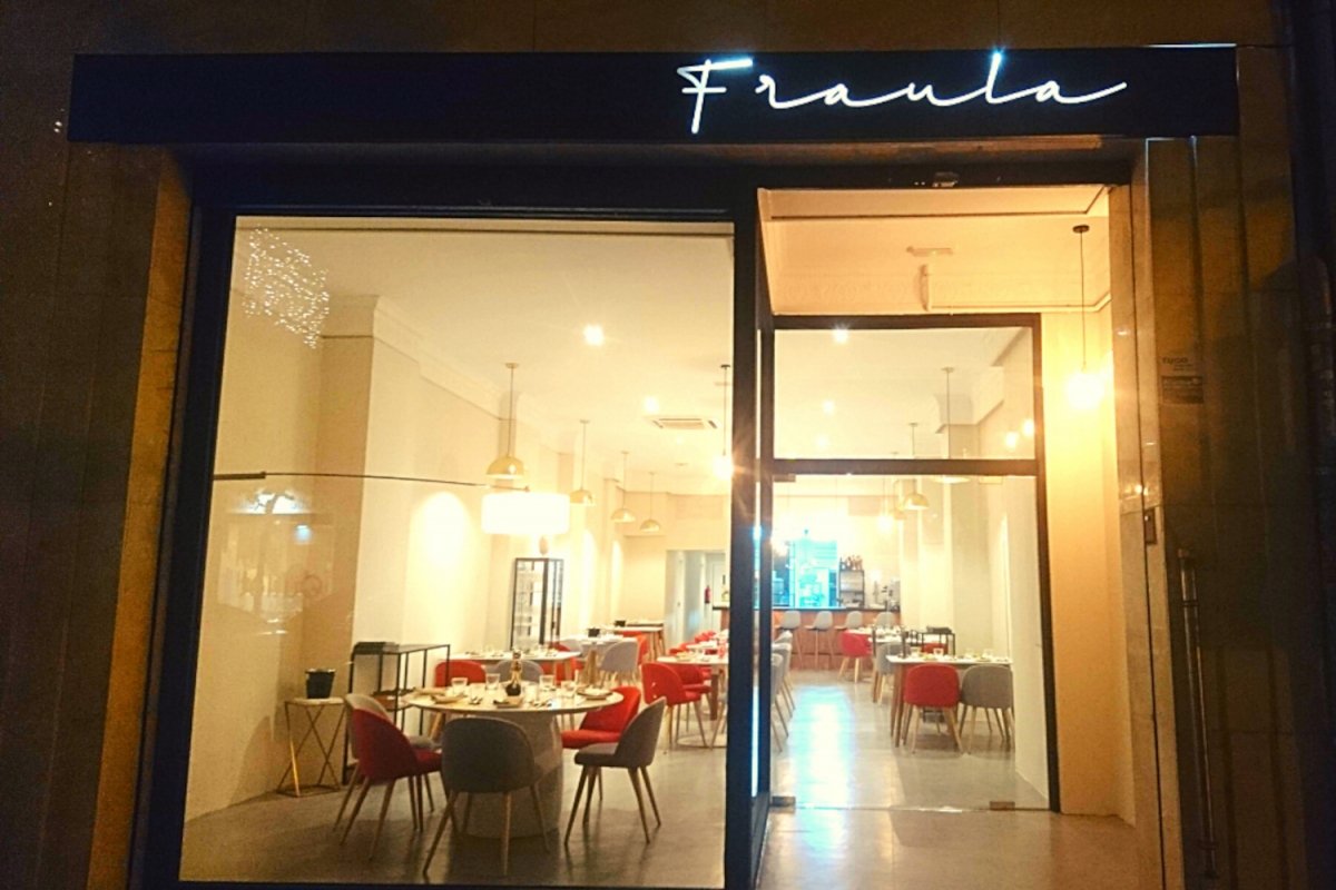 Fachada del restaurante Fraula en Valencia