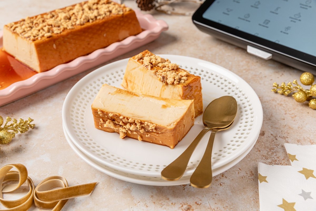 Flan de turrón en Thermomix porción
