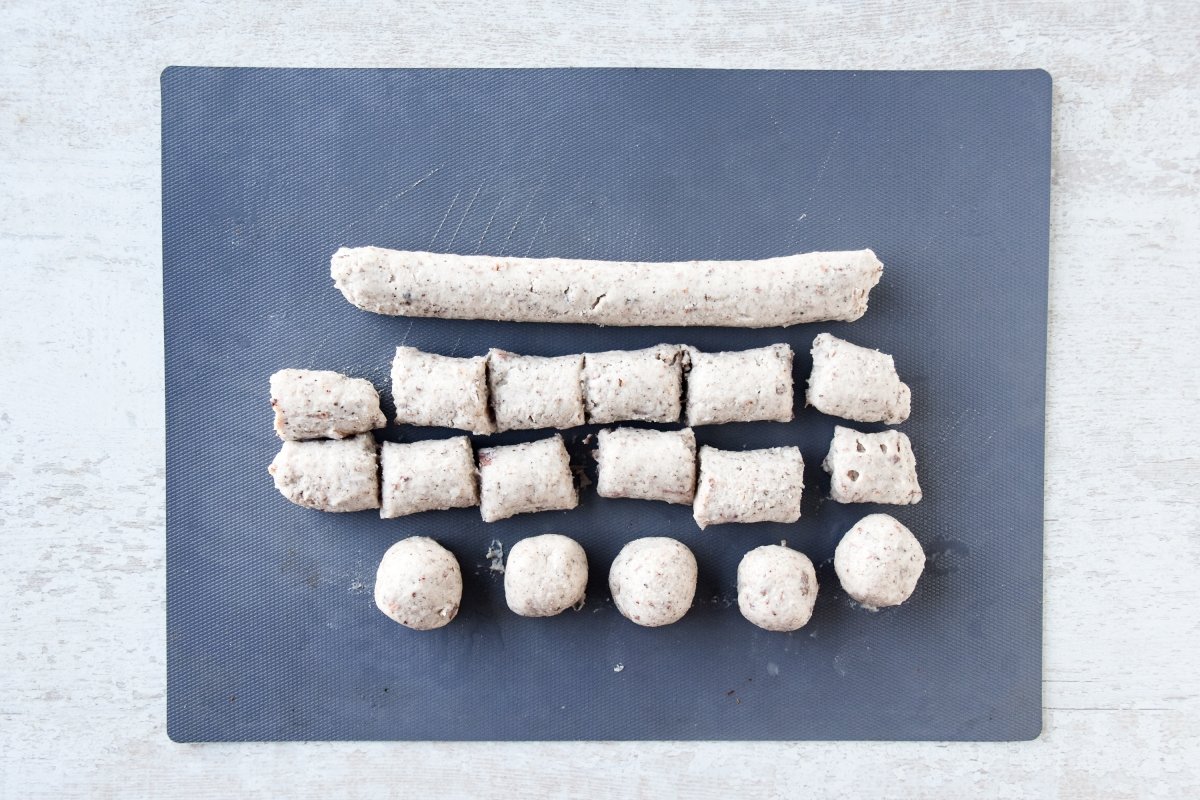 Formamos las croquetas de morcilla