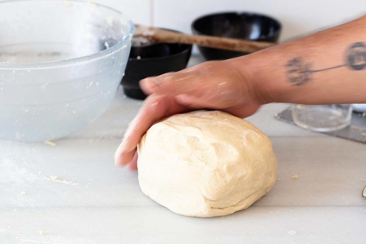 Formamos una bola con la masa