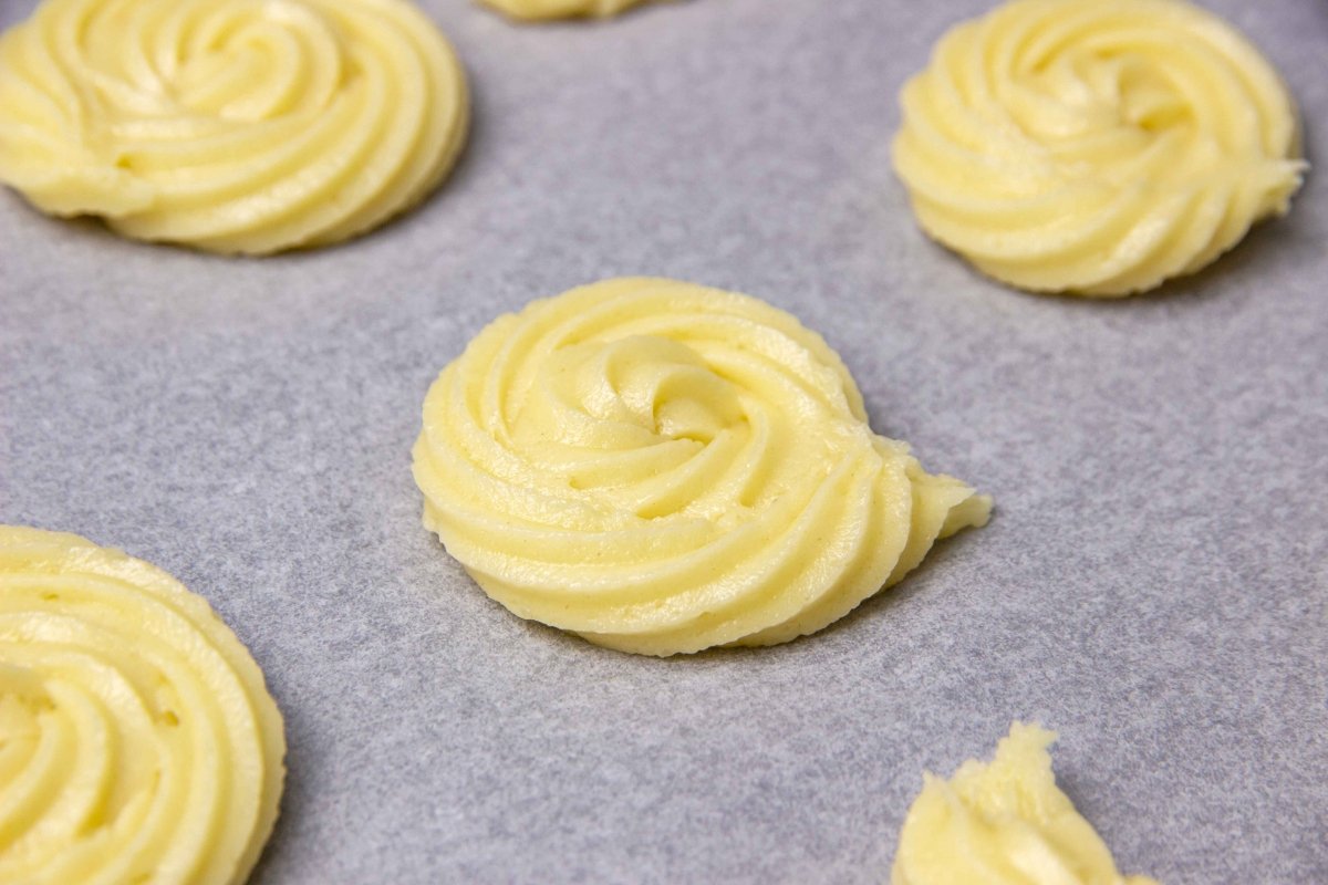 Shape the cream biscuits to bake them