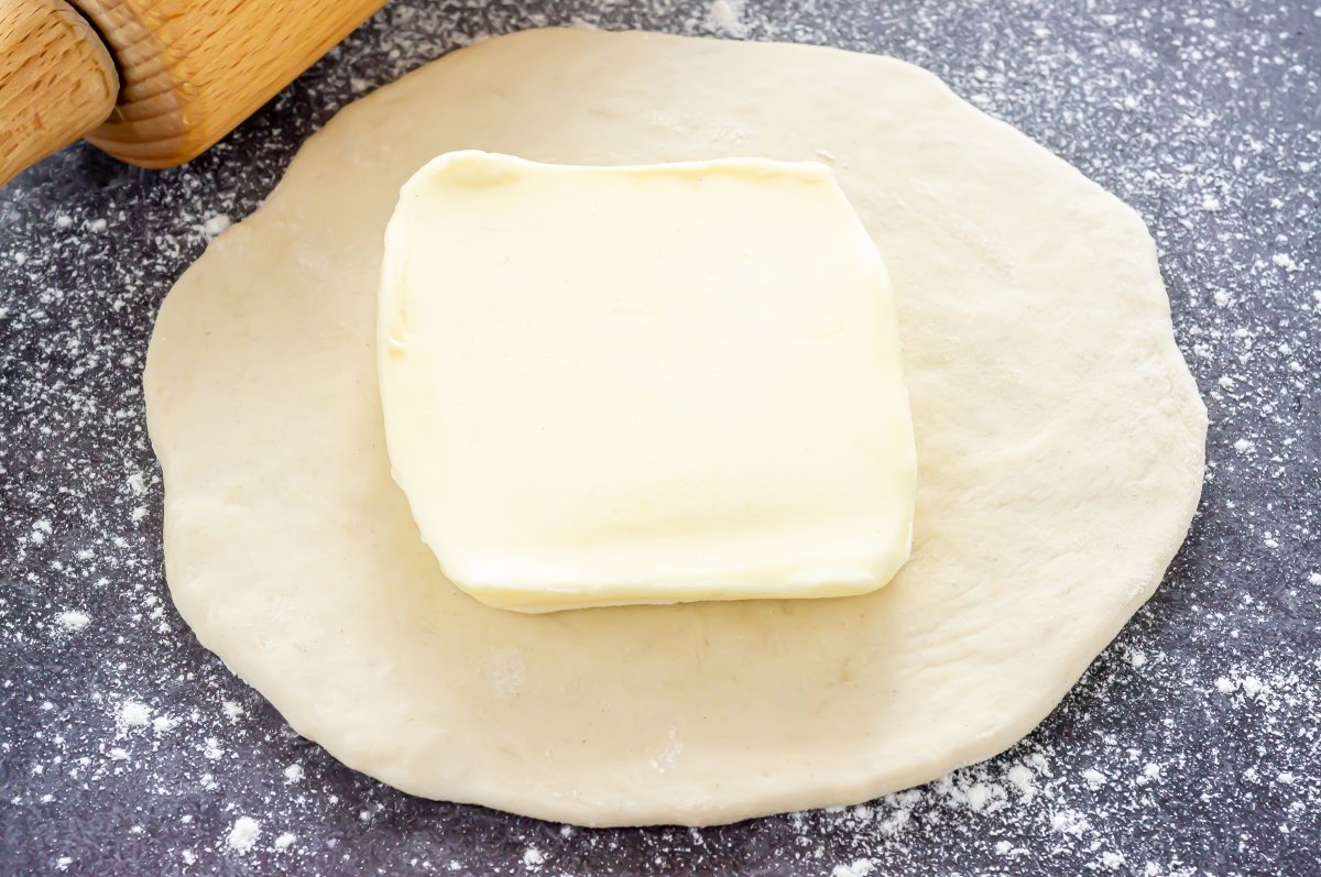 Formar un cuadrado con la mantequilla