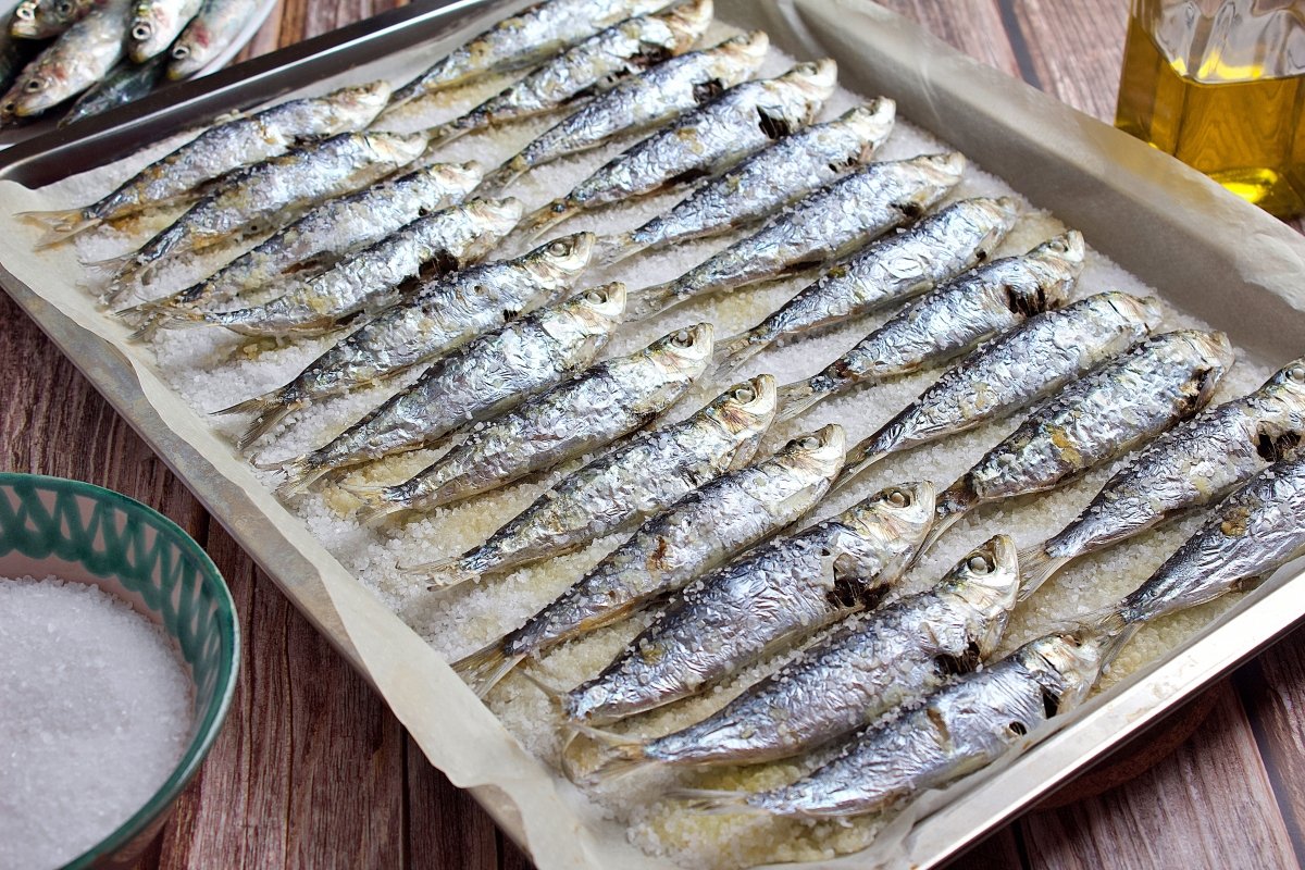 Foto final de las sardinas asadas al horno