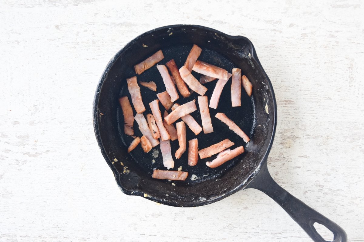 Freimos el jamón en la sartén