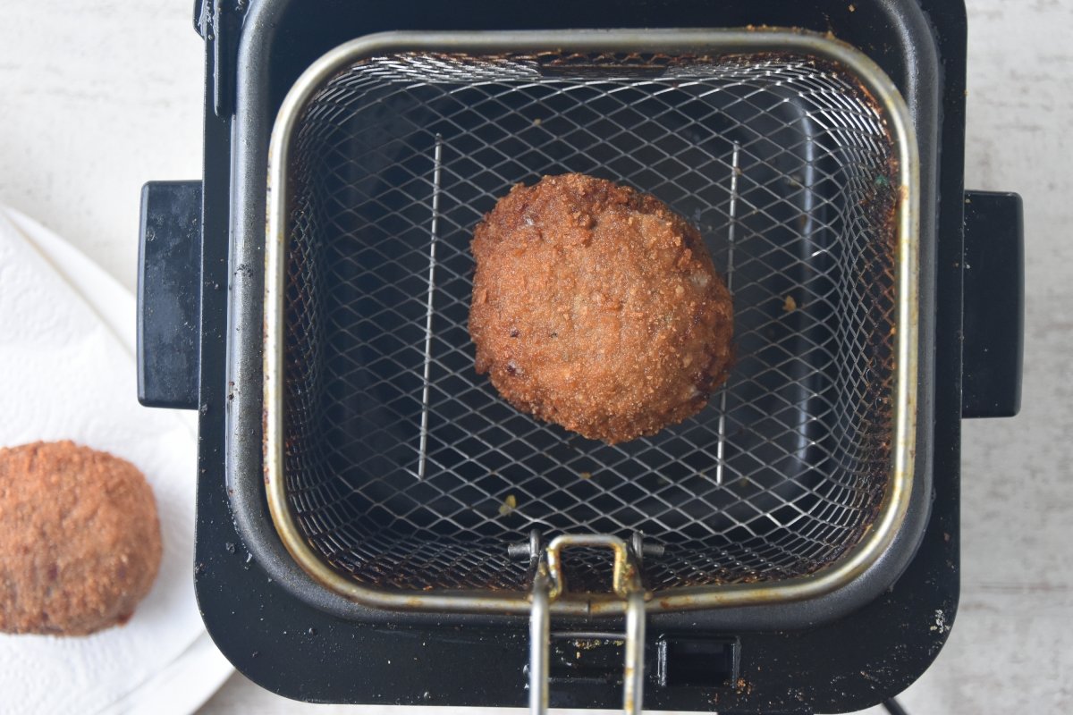 Freímos los huevos escoceses