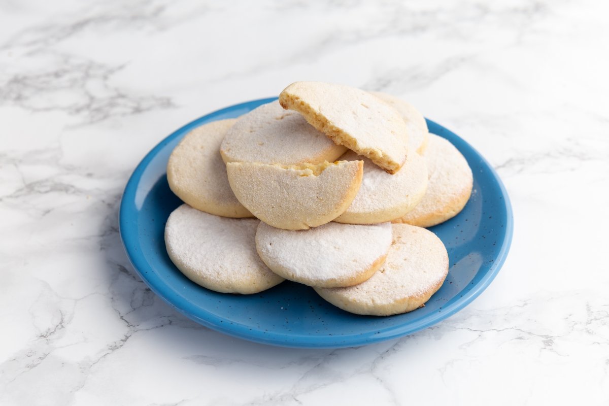 Lemon and ginger cookies