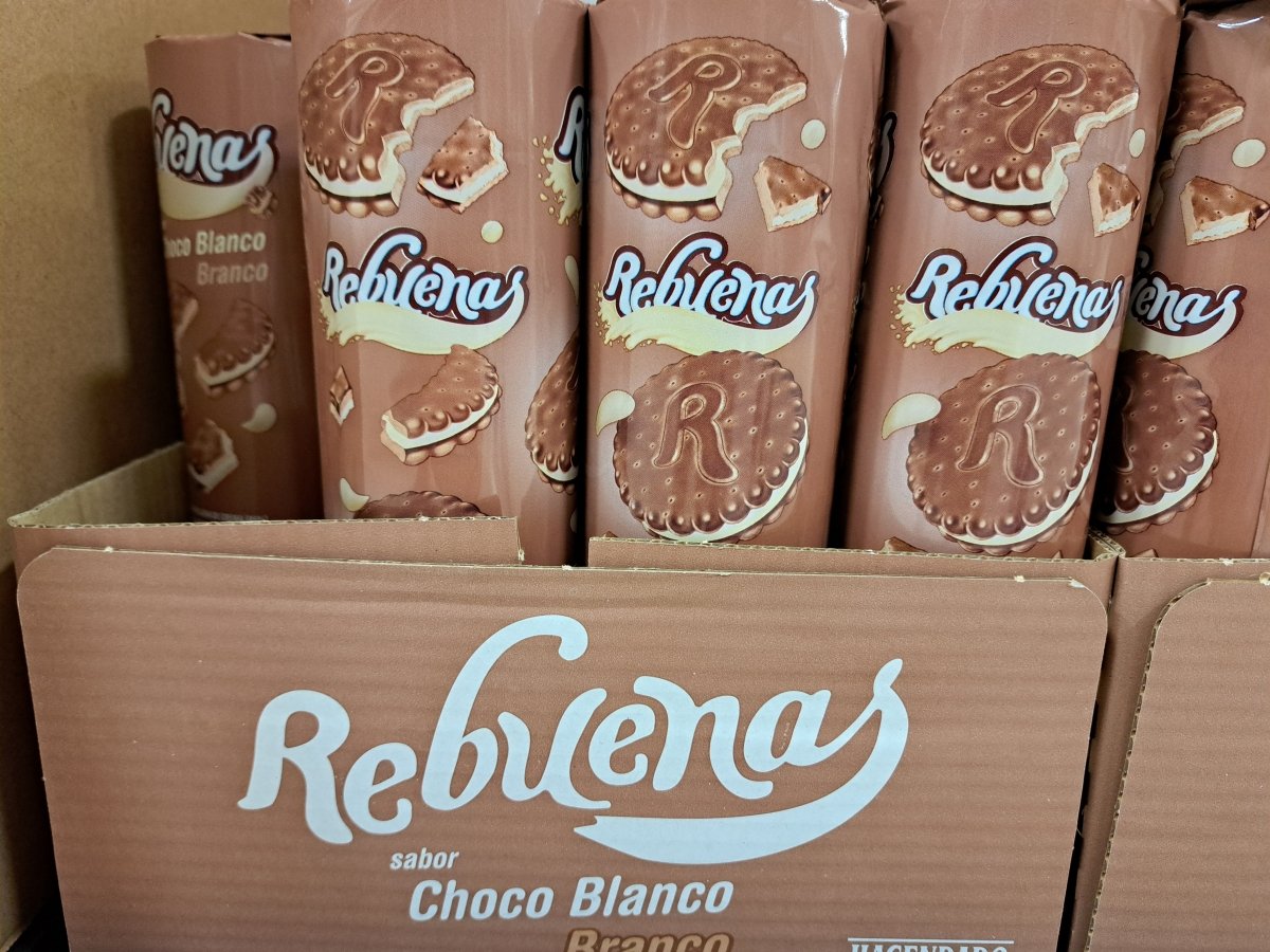 Galletas rebuenas Hacendado rellenas de chocolate blanco
