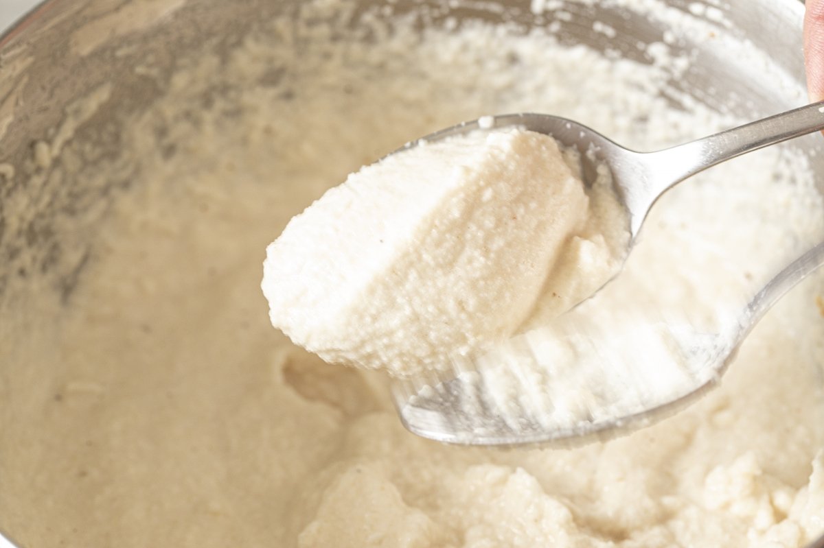 Hacemos quenelles con dos cucharas