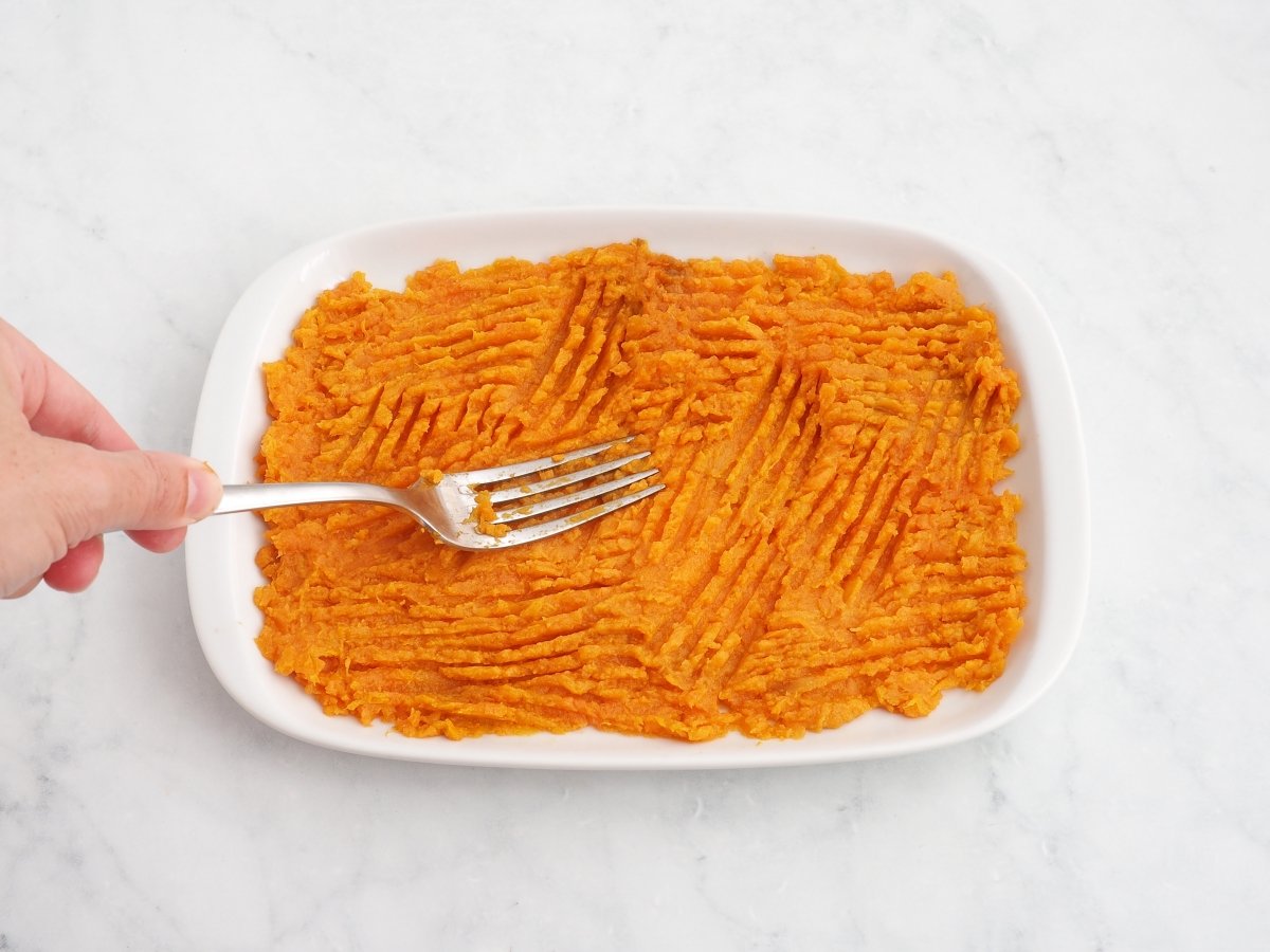 Hacer puré el boniato cocido