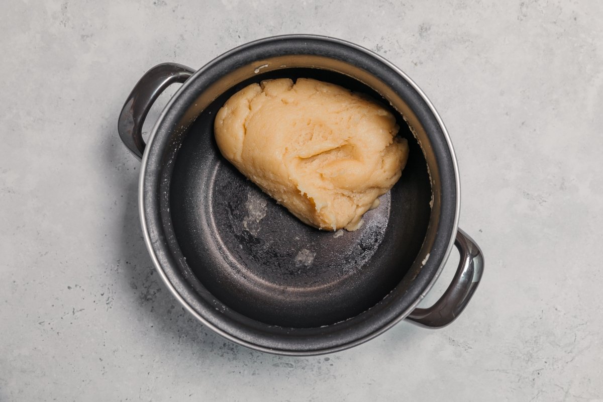 Harina incorporada a las quenelles
