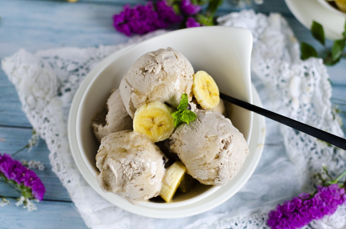 easy banana ice cream