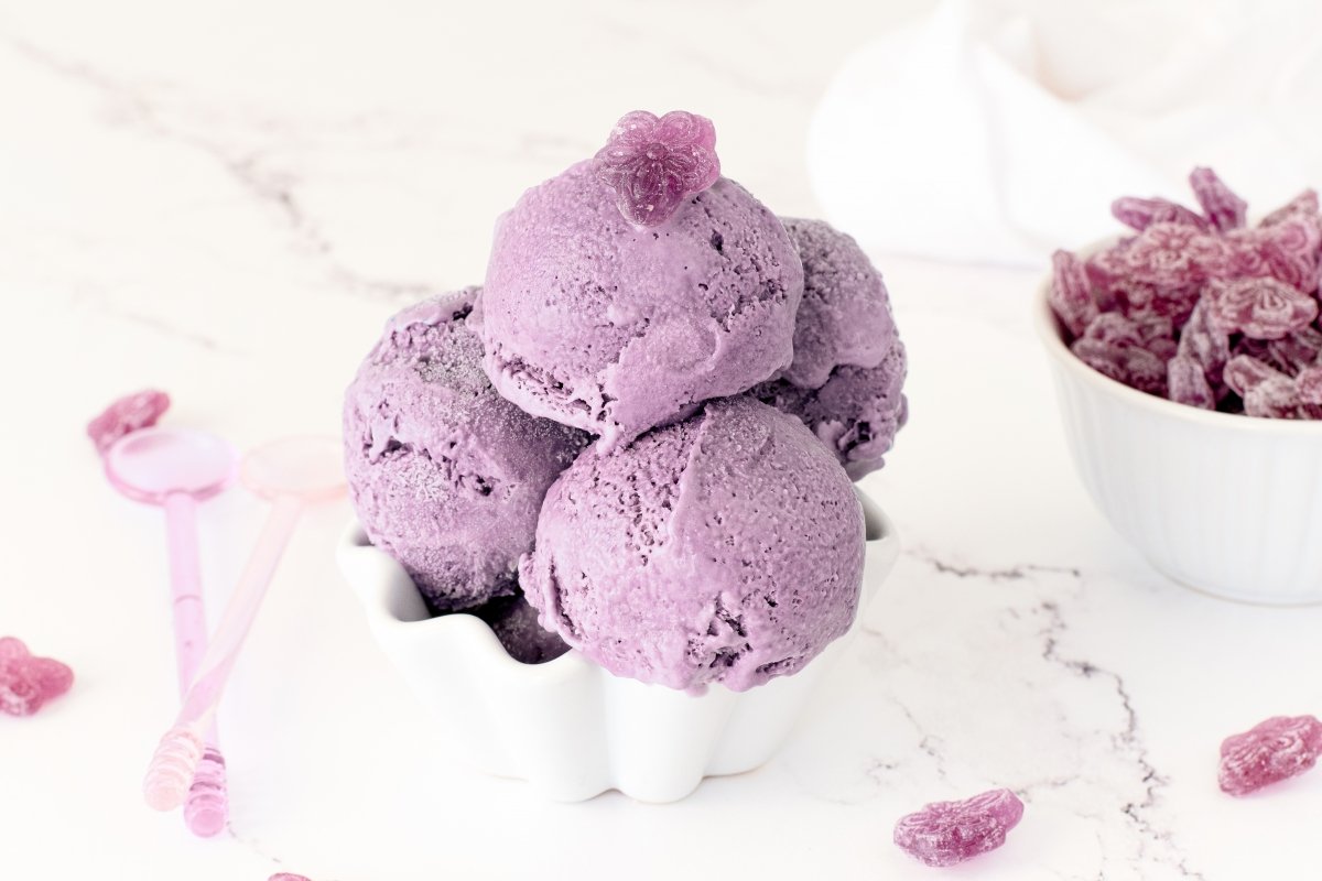 Helado de violetas